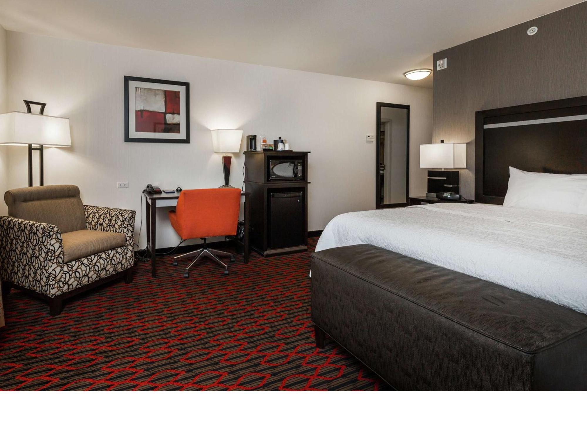 Hampton Inn & Suites By Hilton Lethbridge Extérieur photo
