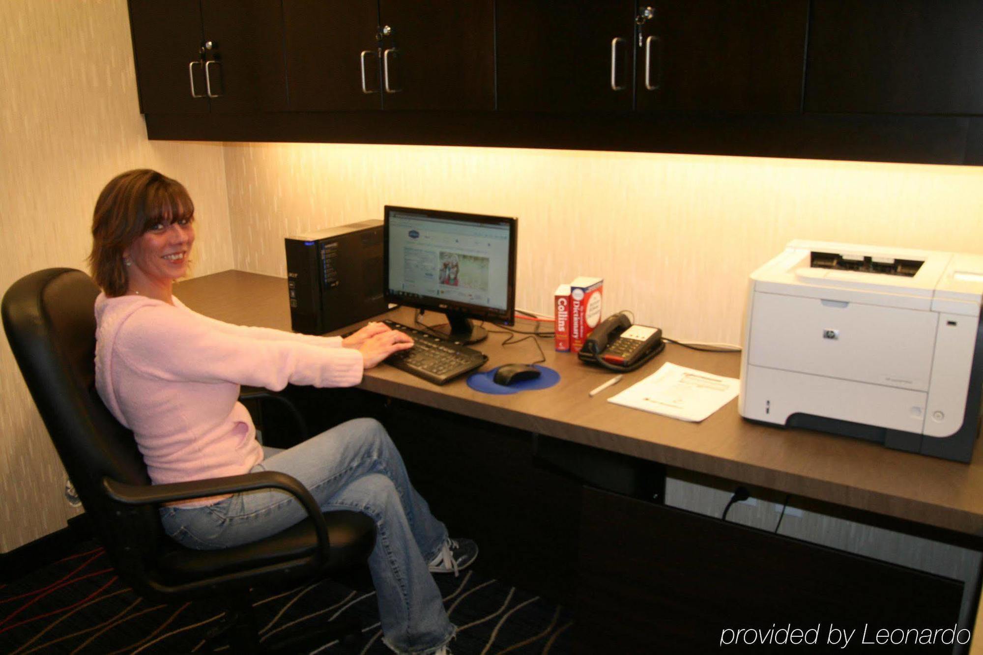 Hampton Inn & Suites By Hilton Lethbridge Facilités photo