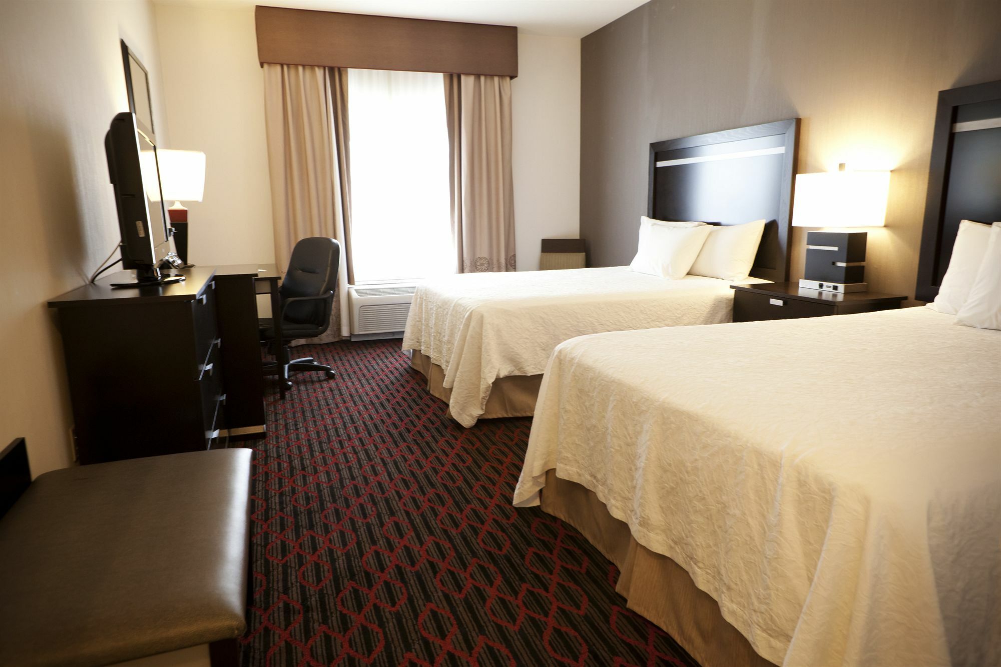 Hampton Inn & Suites By Hilton Lethbridge Extérieur photo