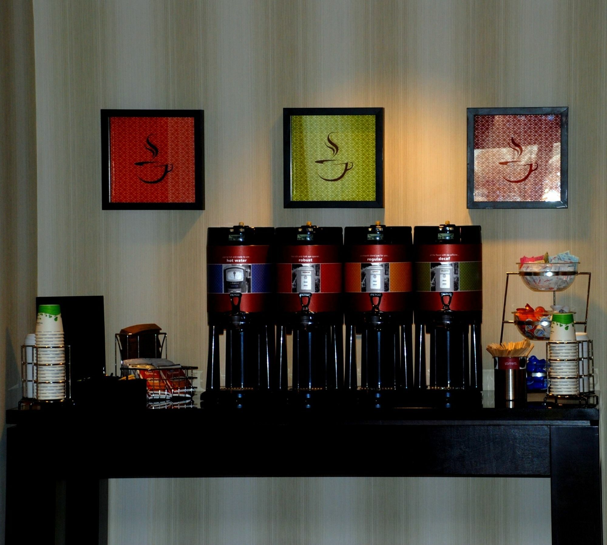 Hampton Inn & Suites By Hilton Lethbridge Extérieur photo